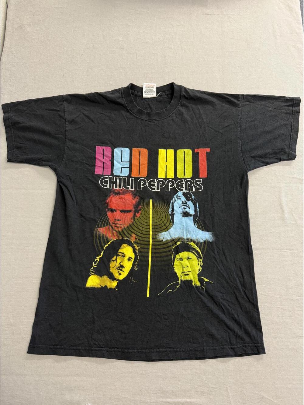 Vintage RHCP Tshirt Red Hot Chili Peppers 2004 Summer Tour M